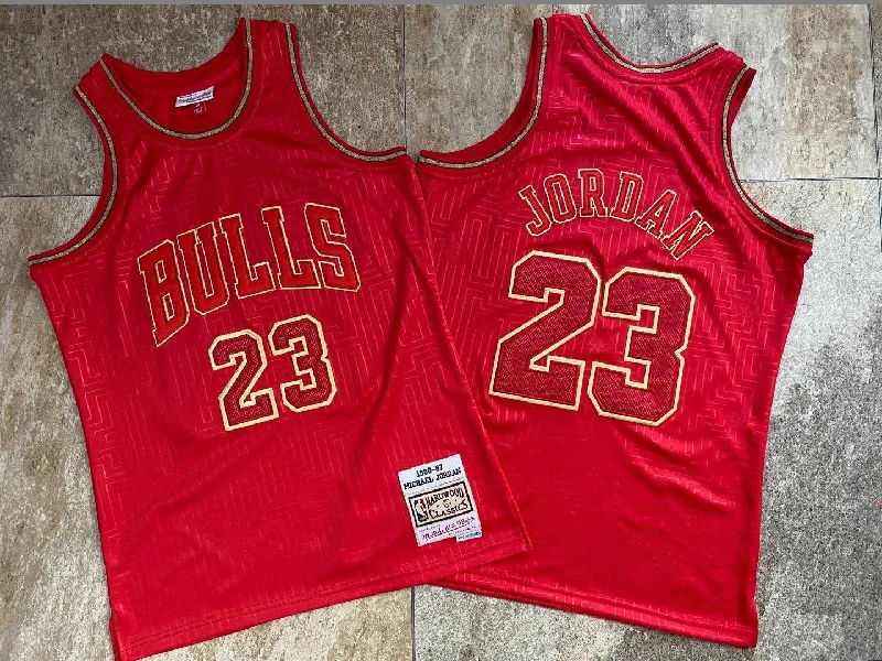 Basketball Jersey For Supporter Apparel-Bulls 23 Michael Jordan Red 1996-97 Hardwood Classics Basketball Jersey