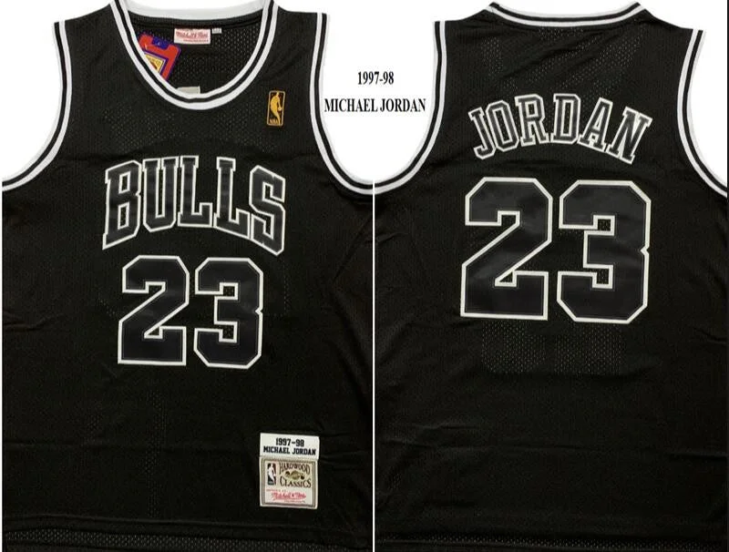 Basketball Jersey With Custom School Names-Bulls 23 Michael Jordan Black 1997-98 Hardwood Classics Mesh Basketball Jersey